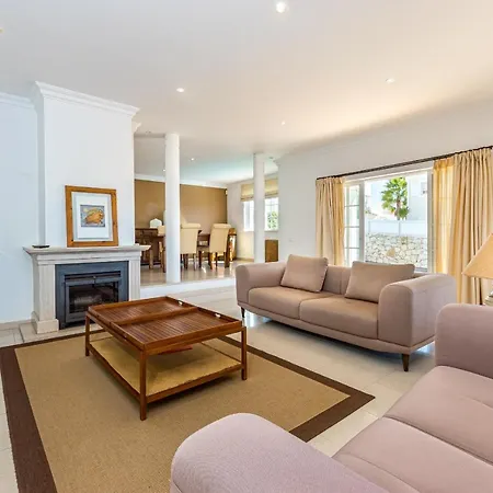 ヴィラ Cecilia アルブフェイラ